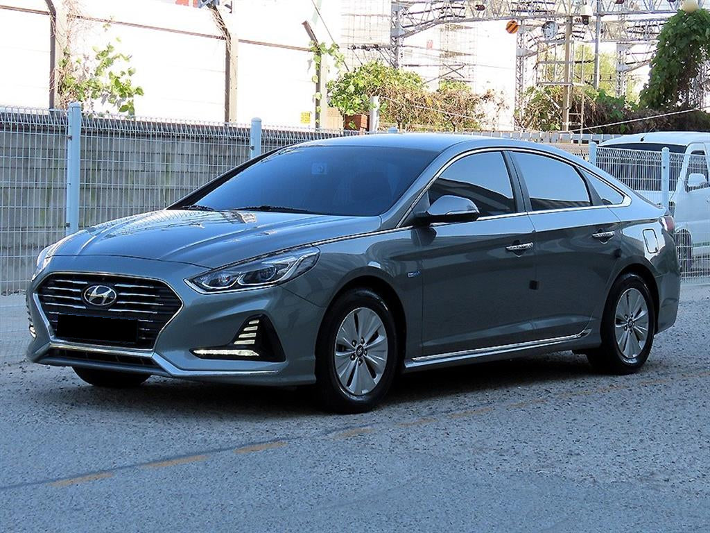 Hyundai Sonata — photo 02