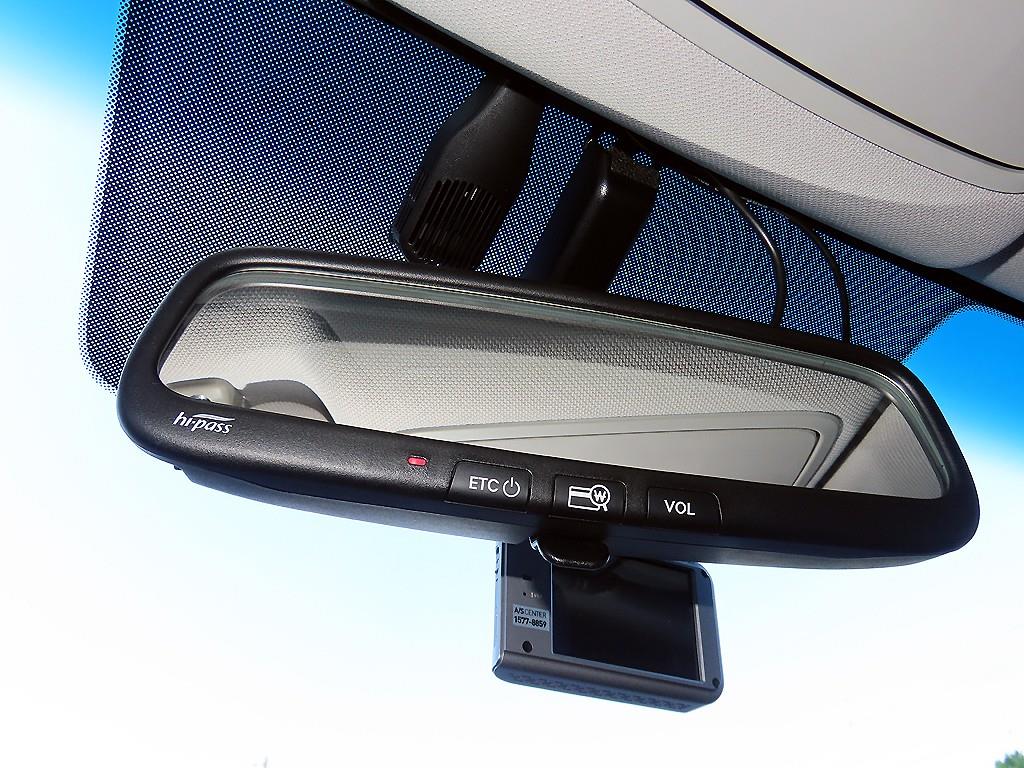 Hyundai Sonata — photo 16