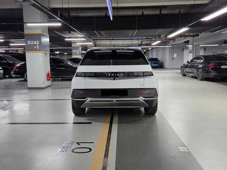 Hyundai Ioniq5 — photo 03