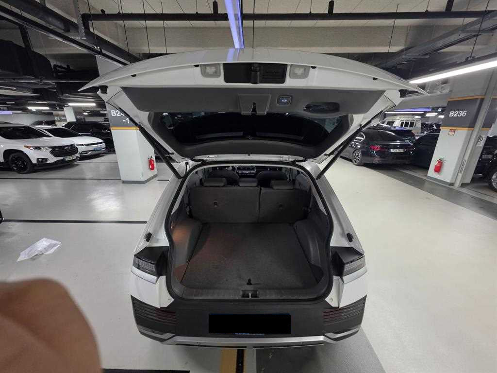 Hyundai Ioniq5 — photo 06