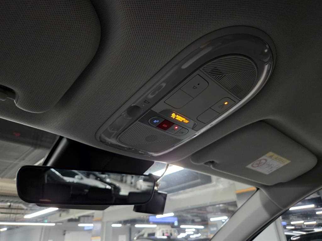 Hyundai Ioniq5 — photo 18