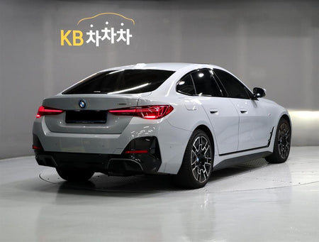 BMW i4 — photo 03
