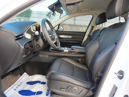 Genesis GV70 — photo 06