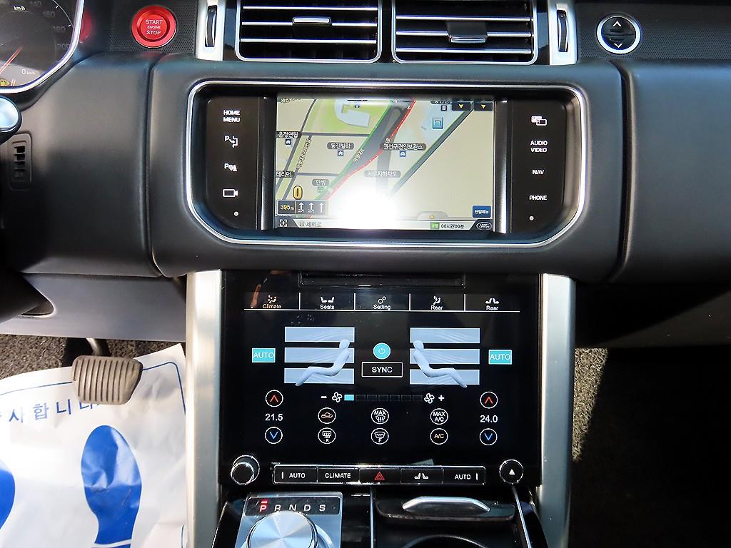Land Rover Range Rover — photo 12