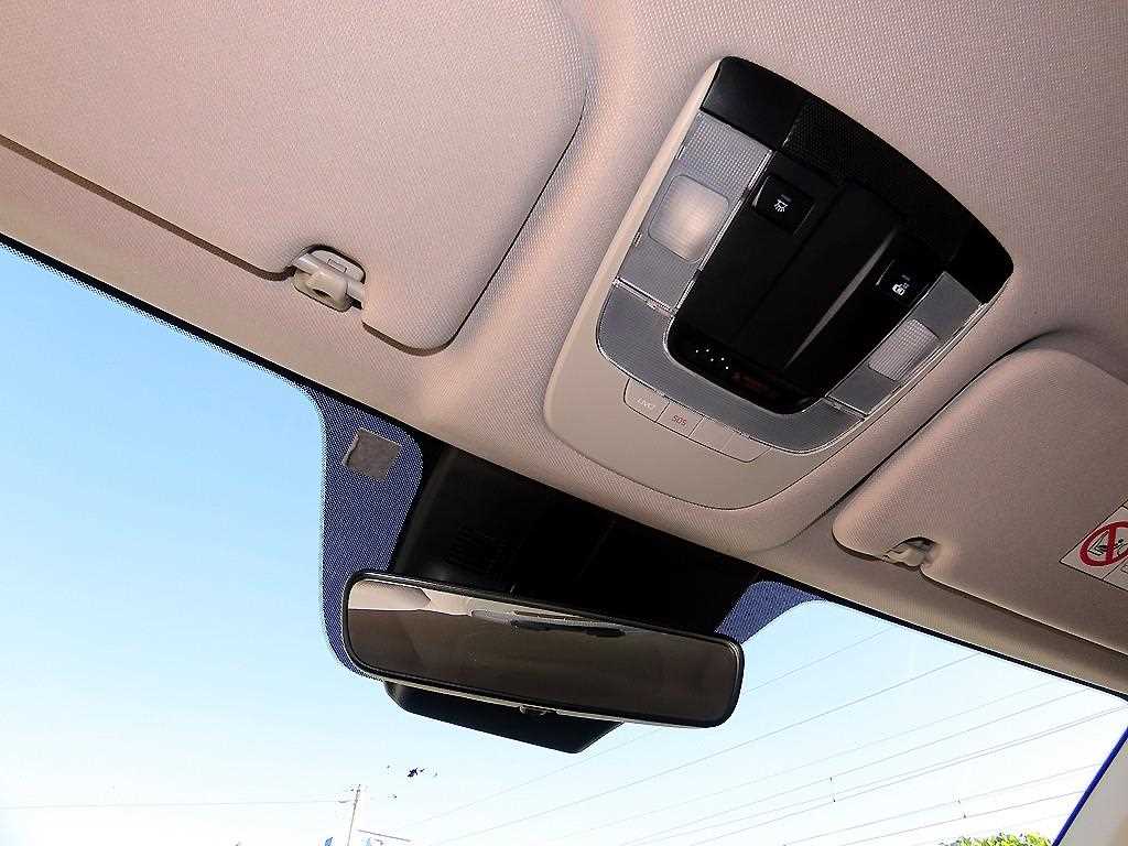 Kia Sorento — photo 16