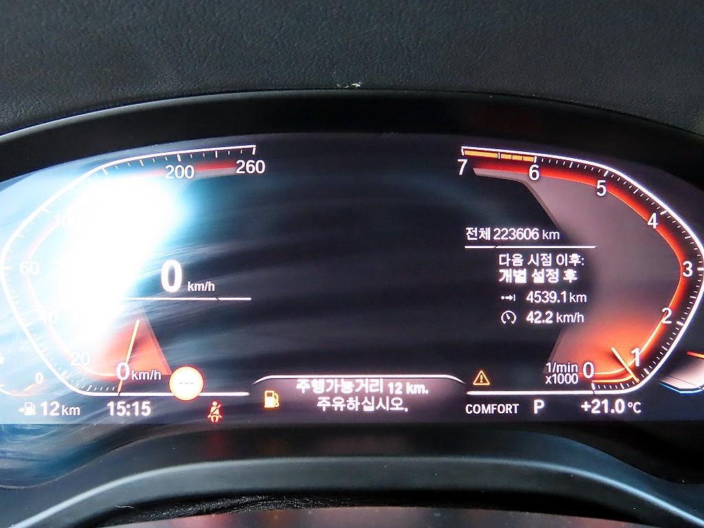 BMW X4 — photo 09