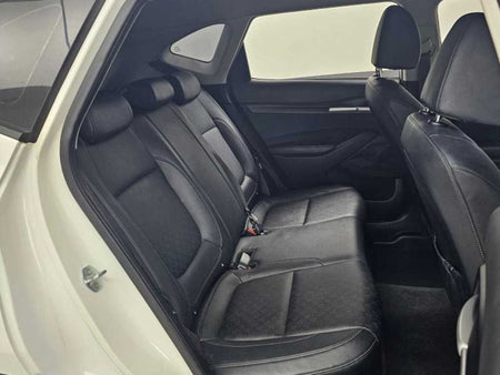 Kia Seltos — photo 10