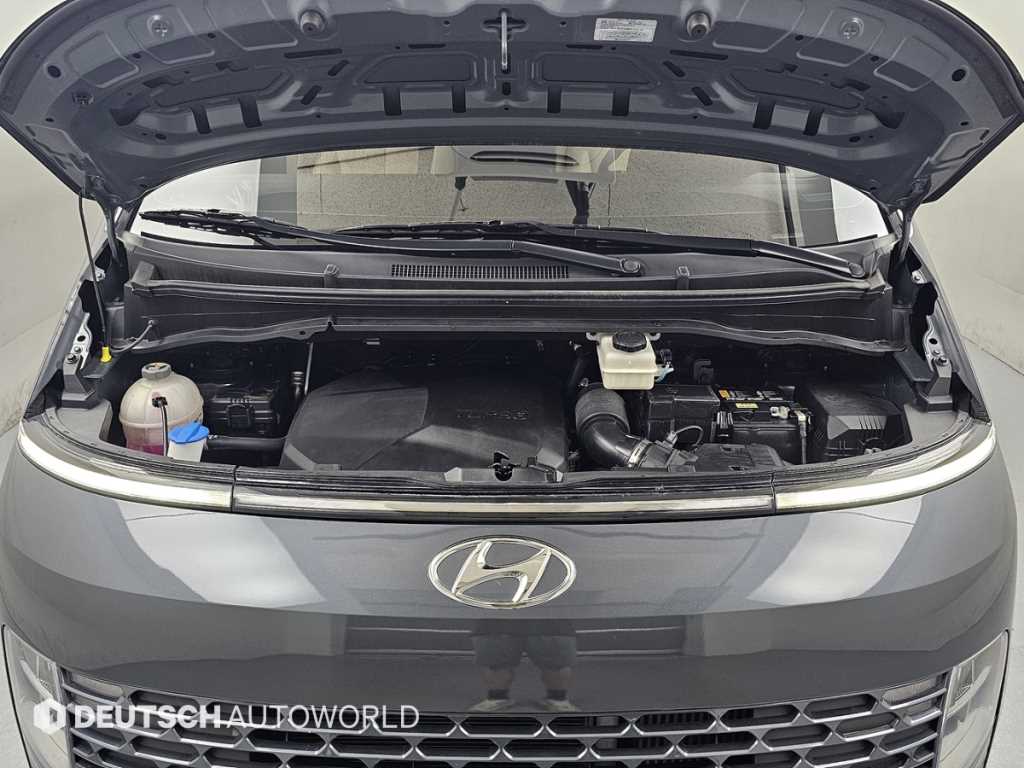 Hyundai Staria — photo 06