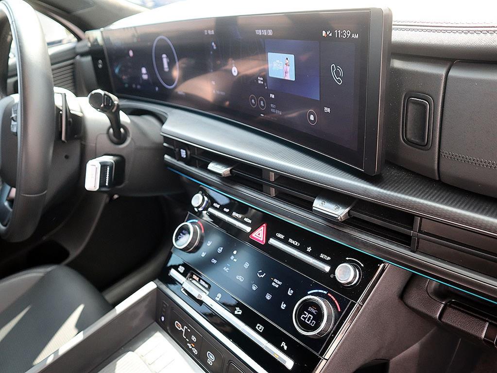 Hyundai Santafe — photo 11