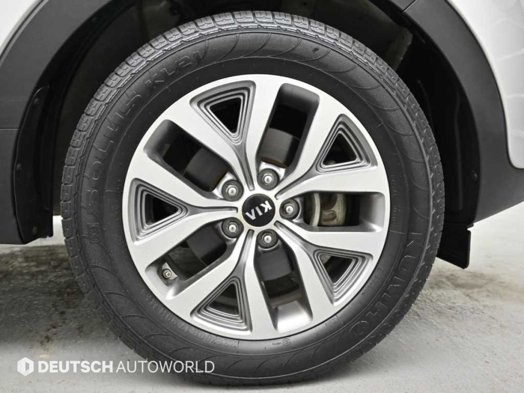 Kia Sportage — photo 05