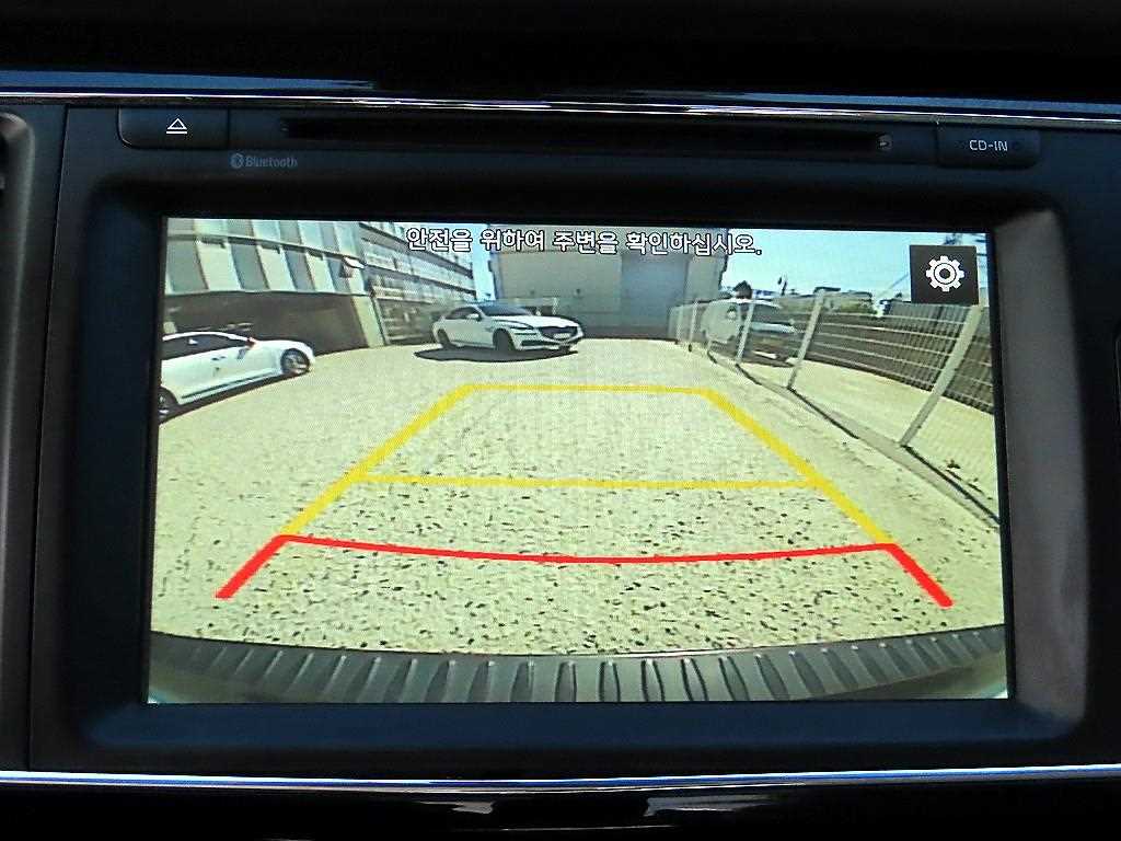 Kia Carnival — photo 15