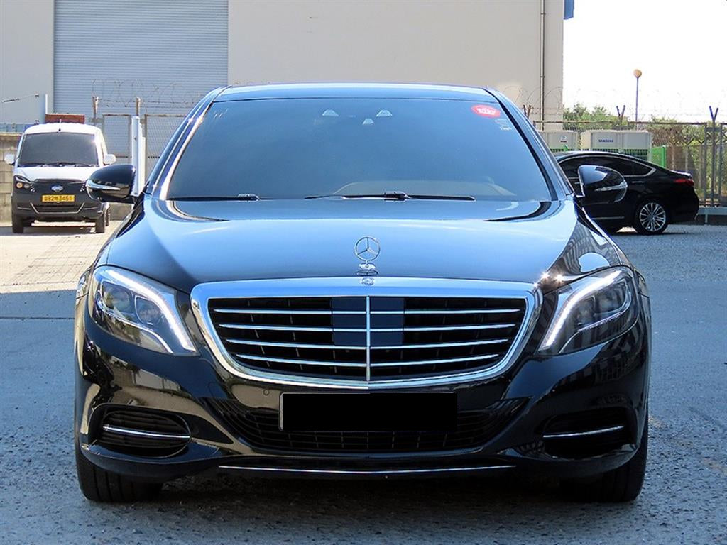 Mercedes-Benz S-Class — photo 01