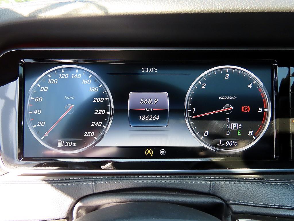 Mercedes-Benz S-Class — photo 09