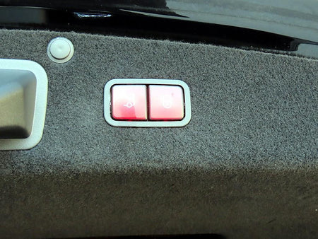 Mercedes-Benz S-Class — photo 16