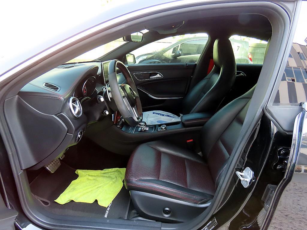 Mercedes-Benz CLA-Class — photo 05