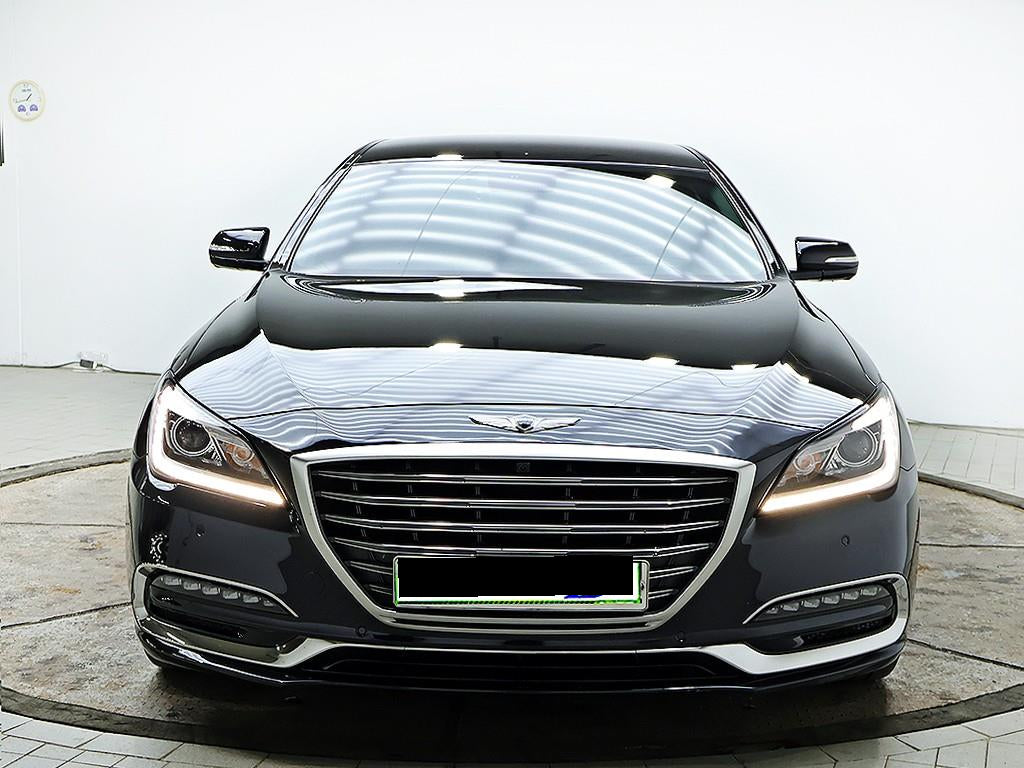 Genesis G80 — photo 01