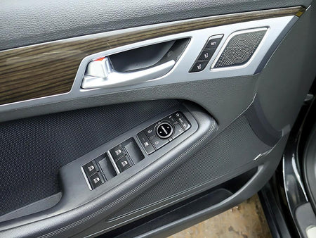 Genesis G80 — photo 13
