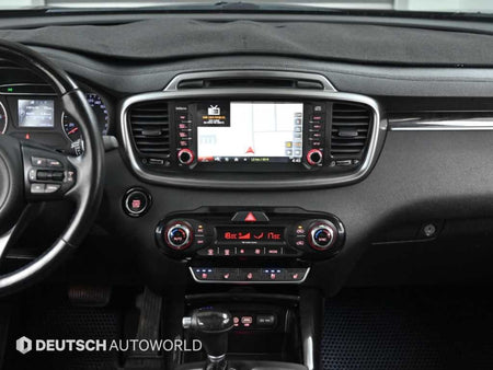 Kia Sorento — photo 14