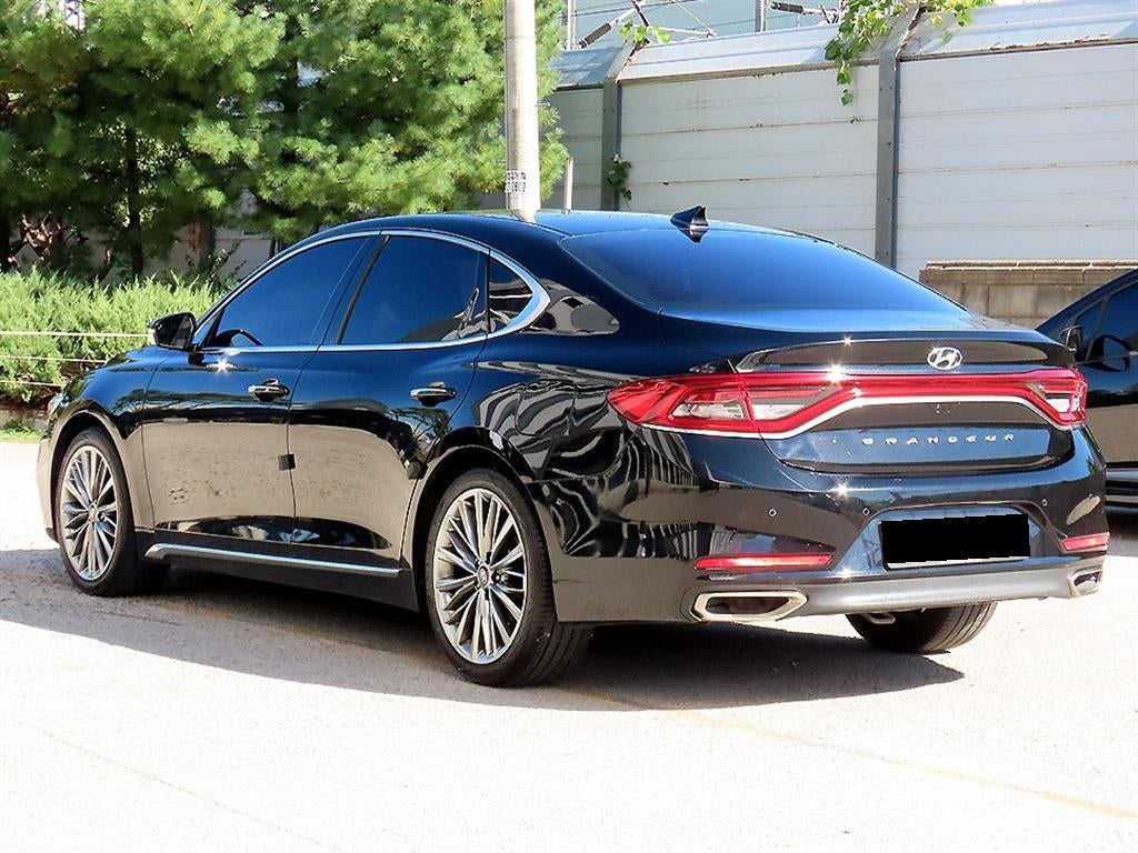 Hyundai Grandeur — photo 03