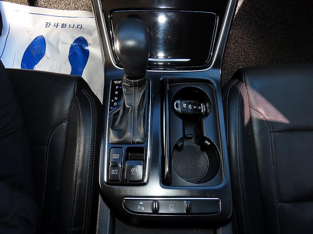 Hyundai Grandeur — photo 10