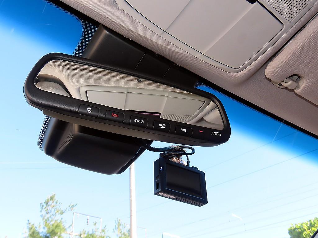 Hyundai Grandeur — photo 16