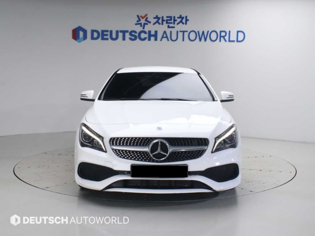Mercedes-Benz CLA-Class — photo 03