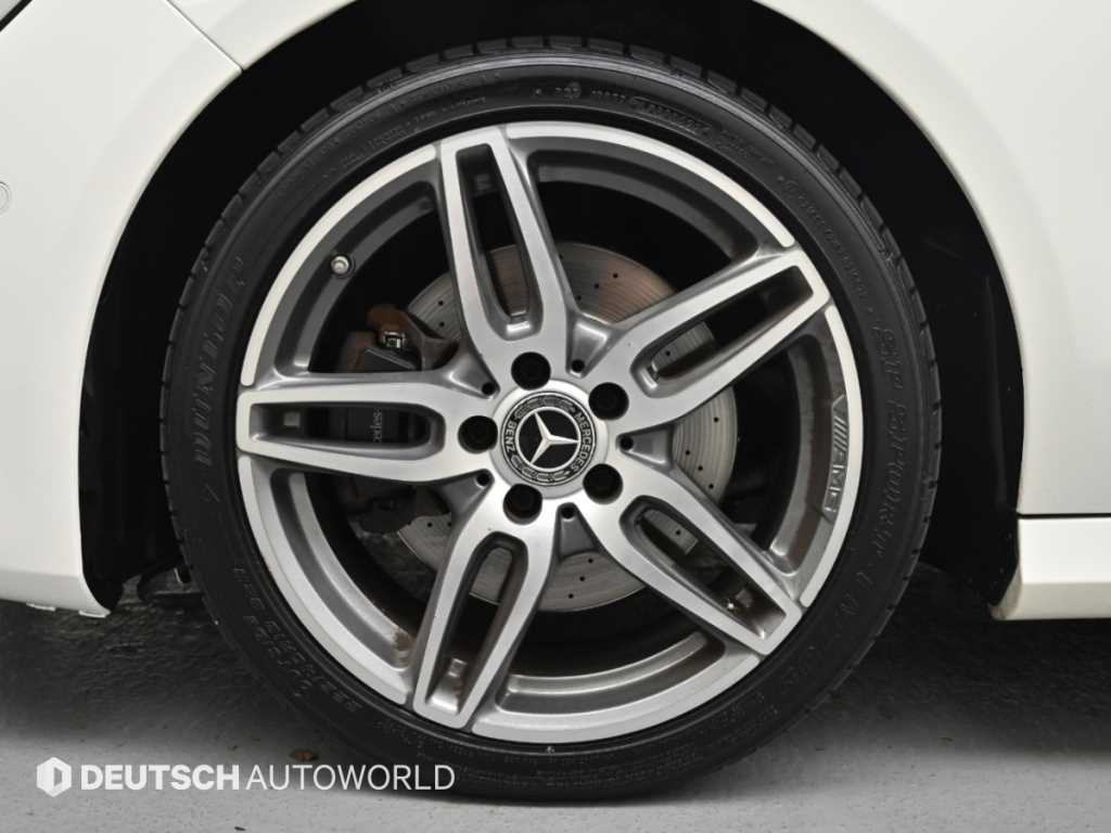 Mercedes-Benz CLA-Class — photo 05