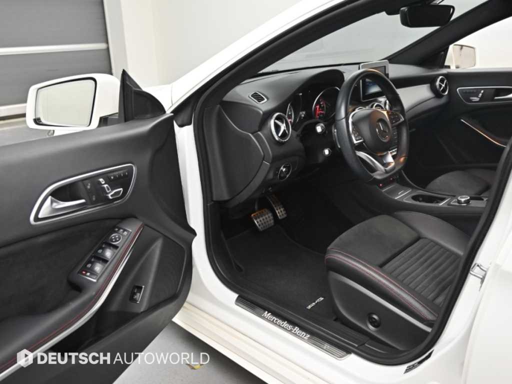 Mercedes-Benz CLA-Class — photo 11