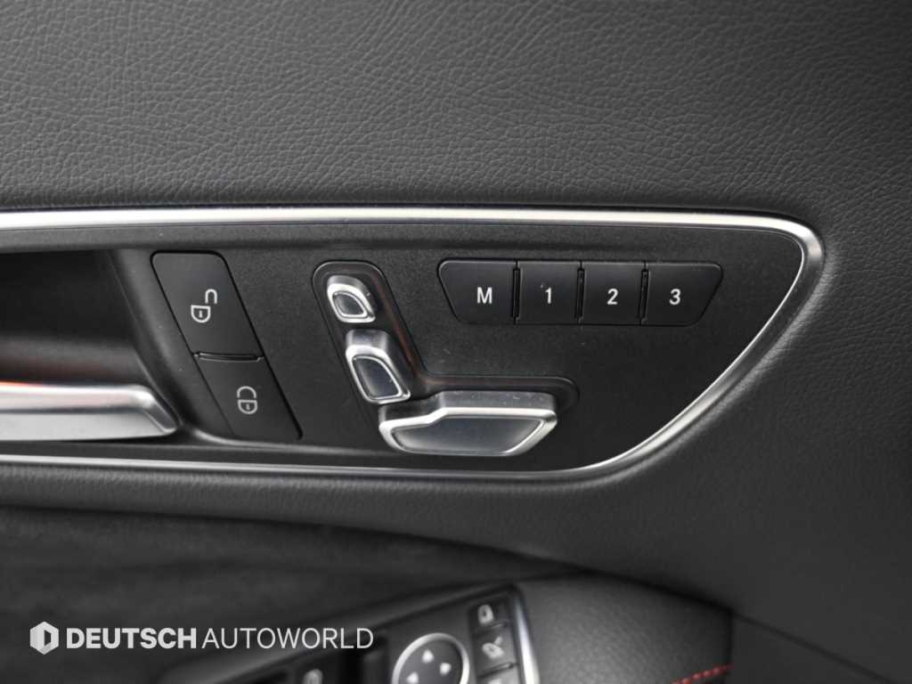 Mercedes-Benz CLA-Class — photo 16