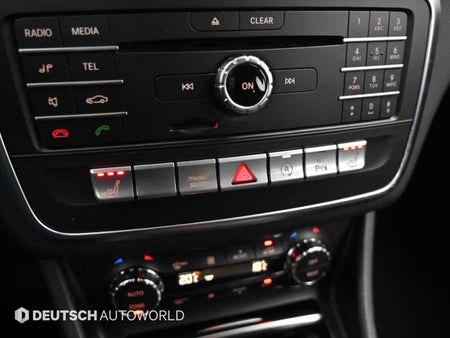 Mercedes-Benz CLA-Class — photo 17