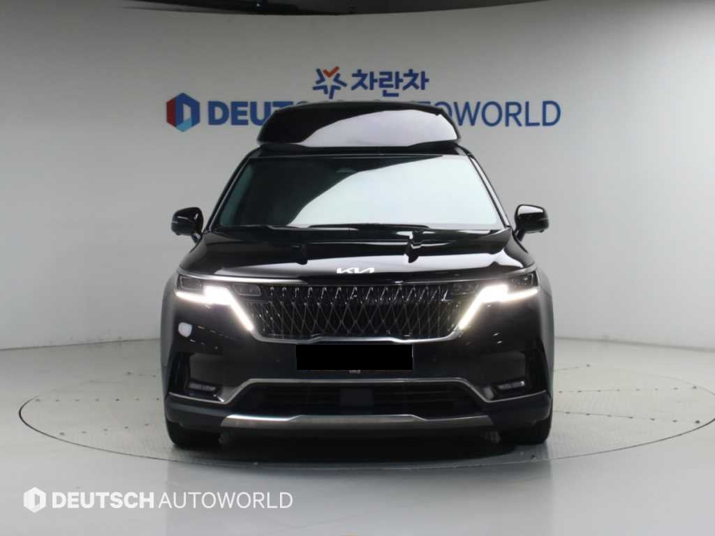 Kia Carnival — photo 03