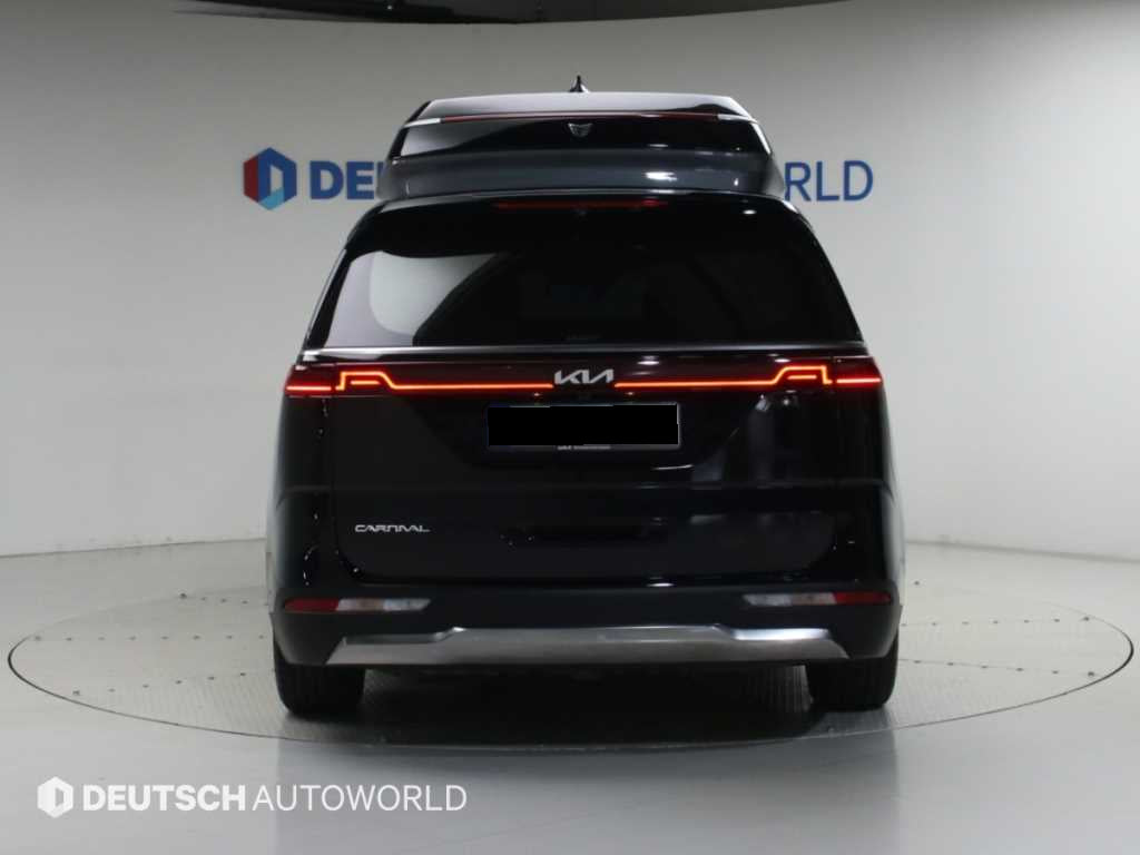 Kia Carnival — photo 04