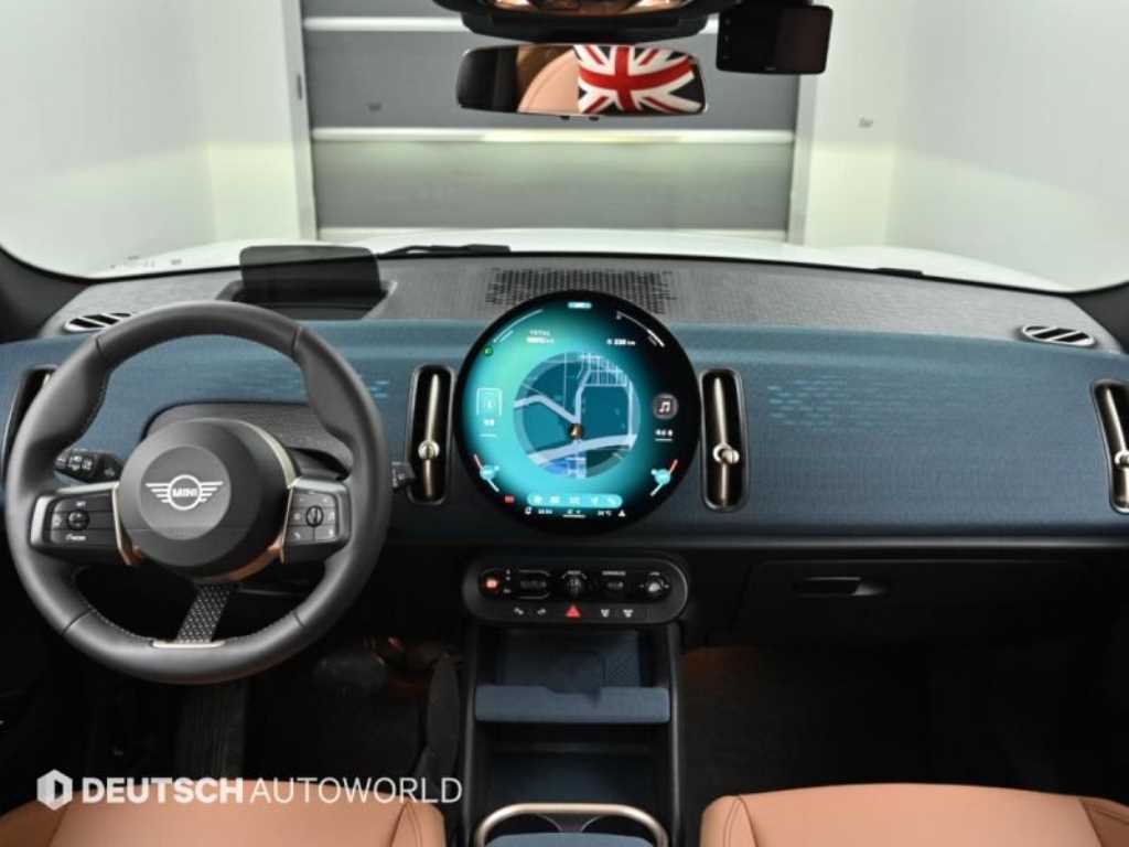 Mini Countryman — photo 01