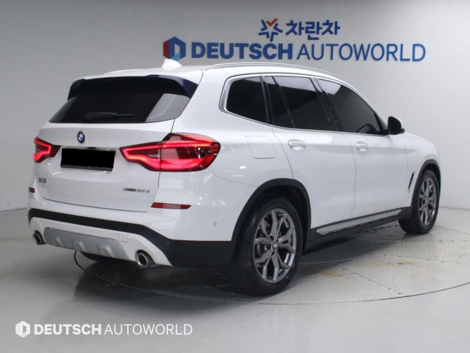 BMW X3 — photo 02