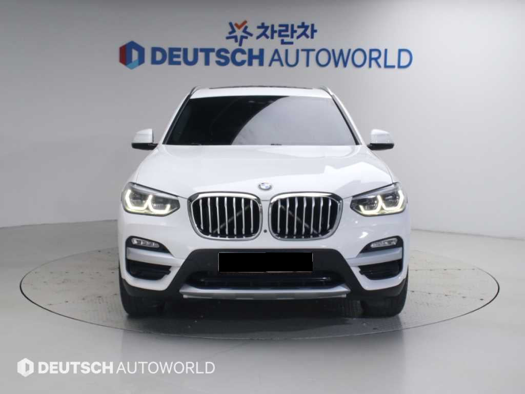 BMW X3 — photo 03