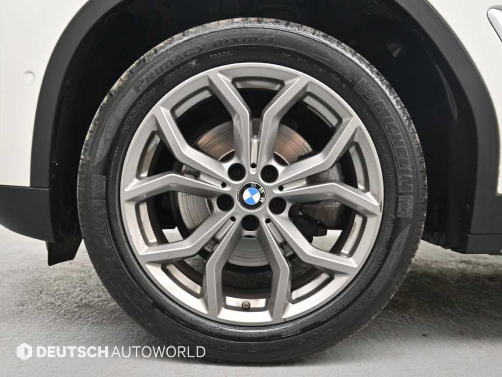 BMW X3 — photo 05