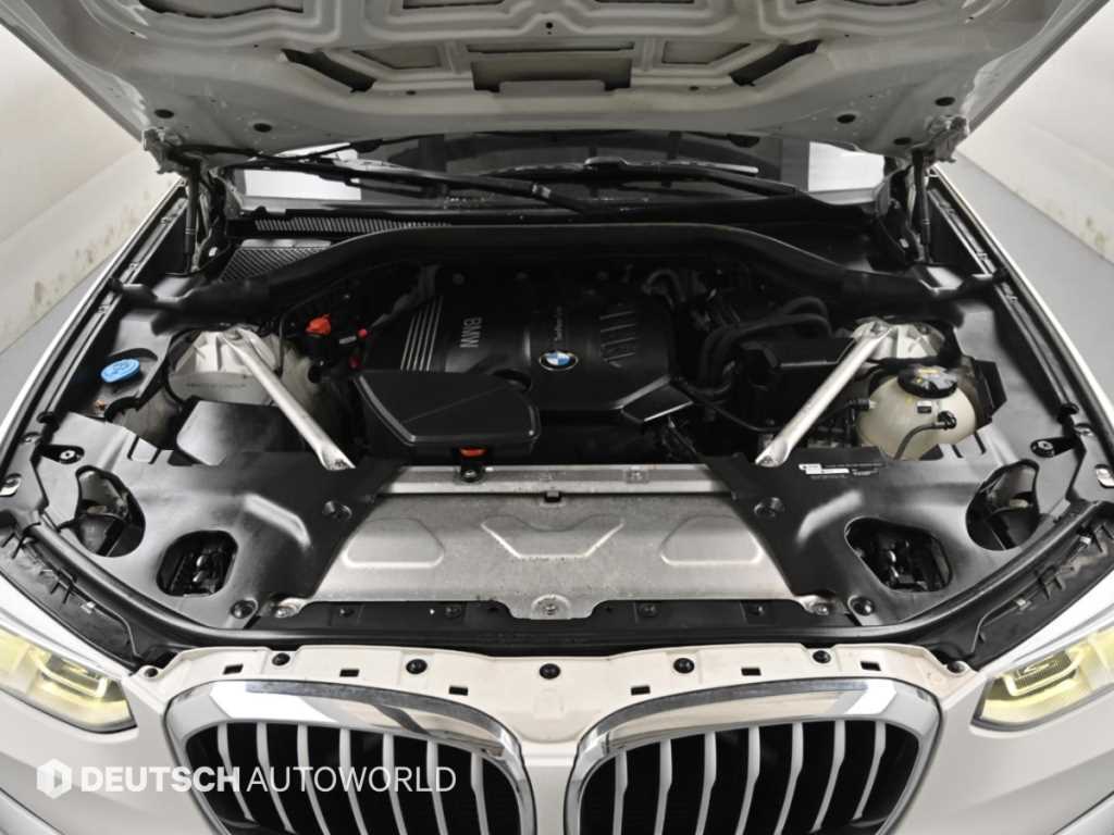 BMW X3 — photo 06