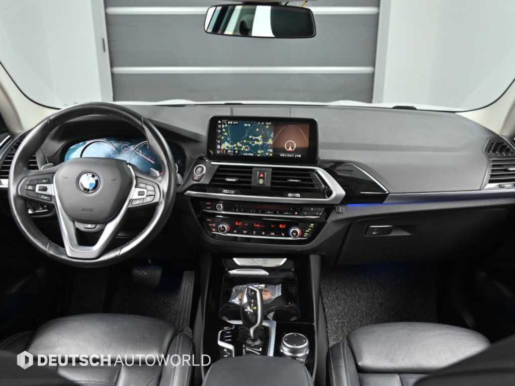 BMW X3 — photo 07