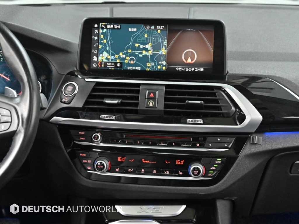 BMW X3 — photo 14