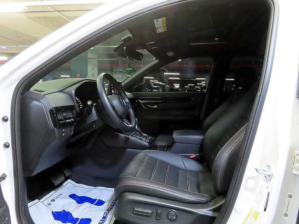Honda CR-V — photo 06