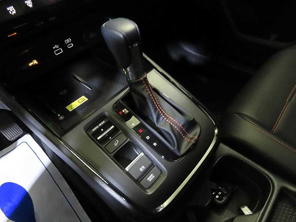 Honda CR-V — photo 12