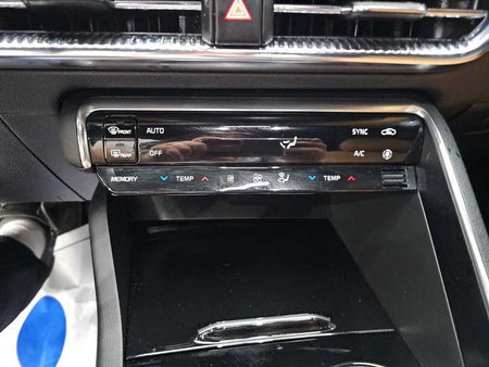 Kia K5 — photo 10