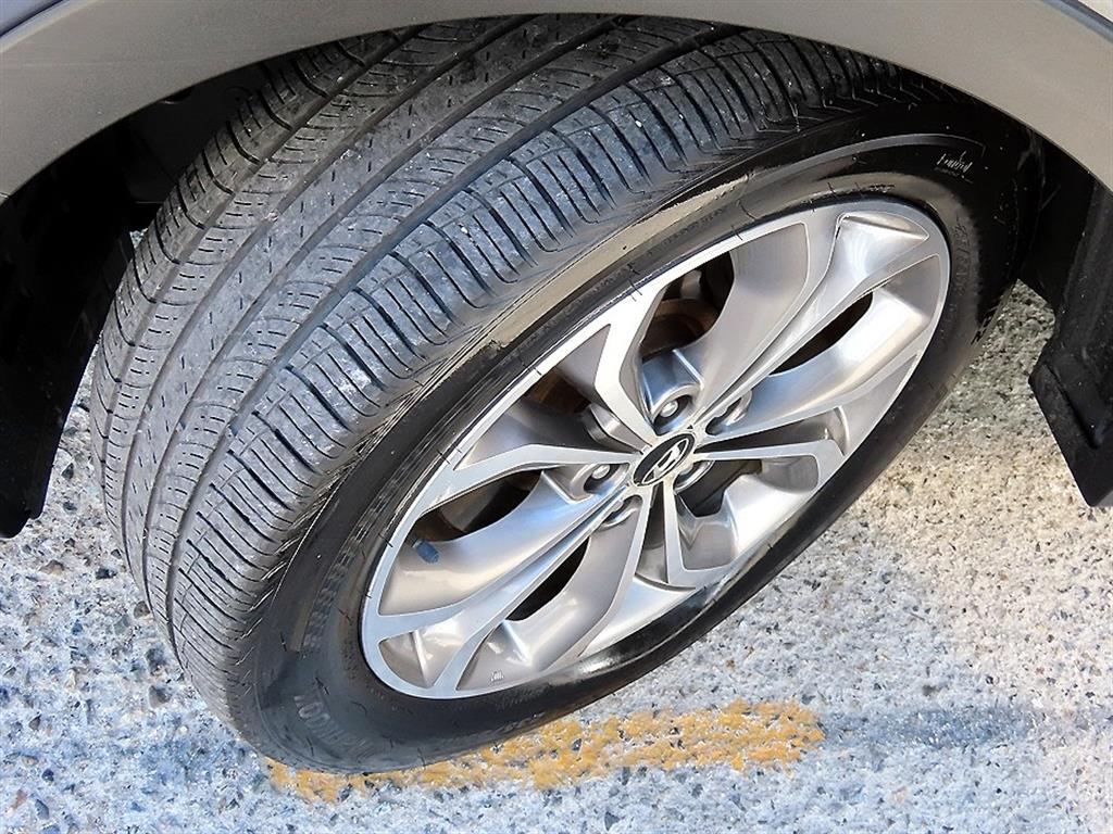 Hyundai Santafe — photo 20