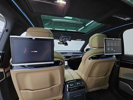 Audi A8 — photo 13
