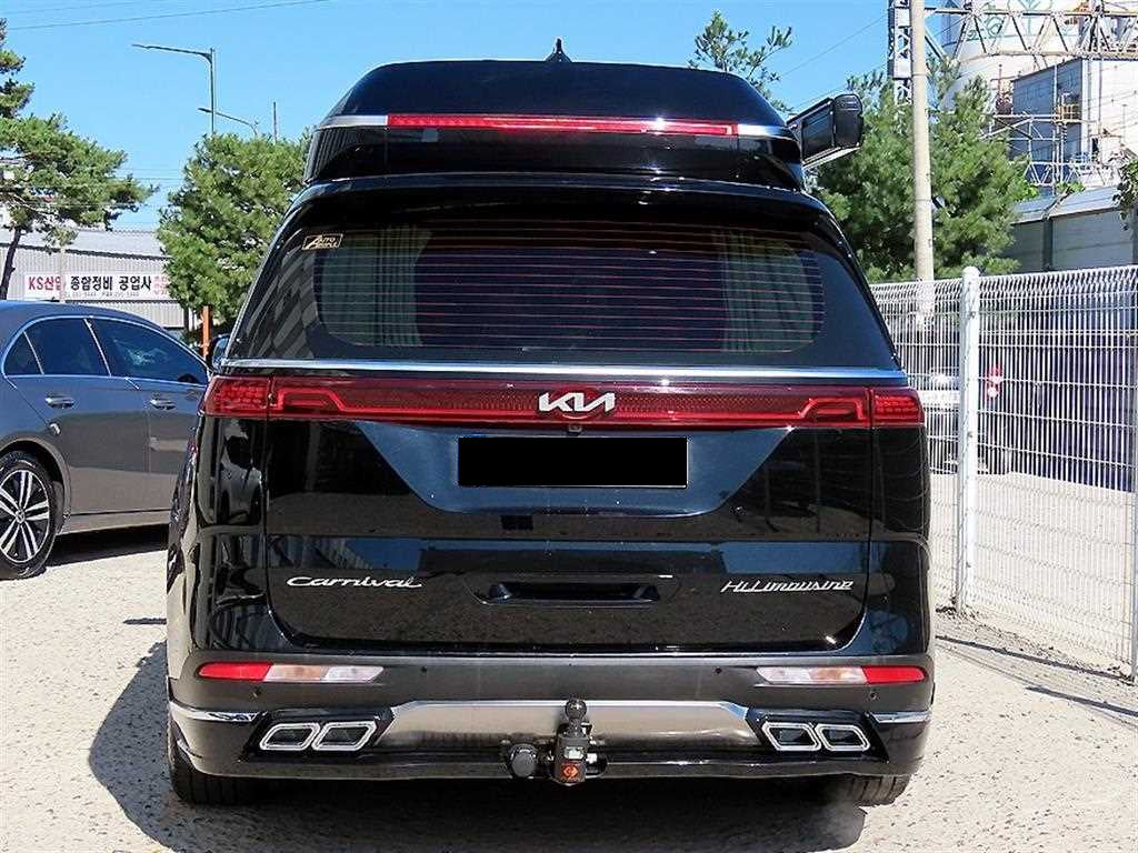 Kia Carnival — photo 04