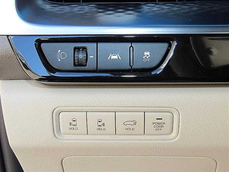 Kia Carnival — photo 14