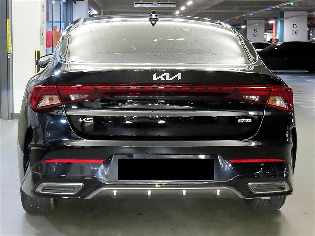 Kia K5 — photo 05