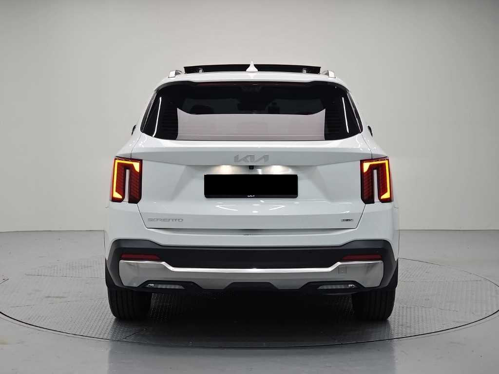Kia Sorento — photo 03