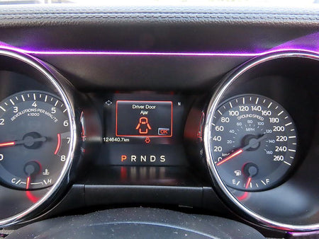 Ford Mustang — photo 14
