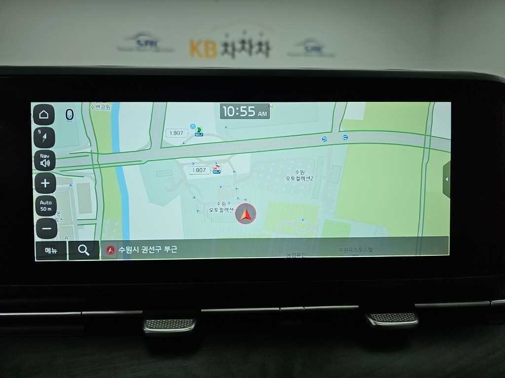 Kia Carnival — photo 16